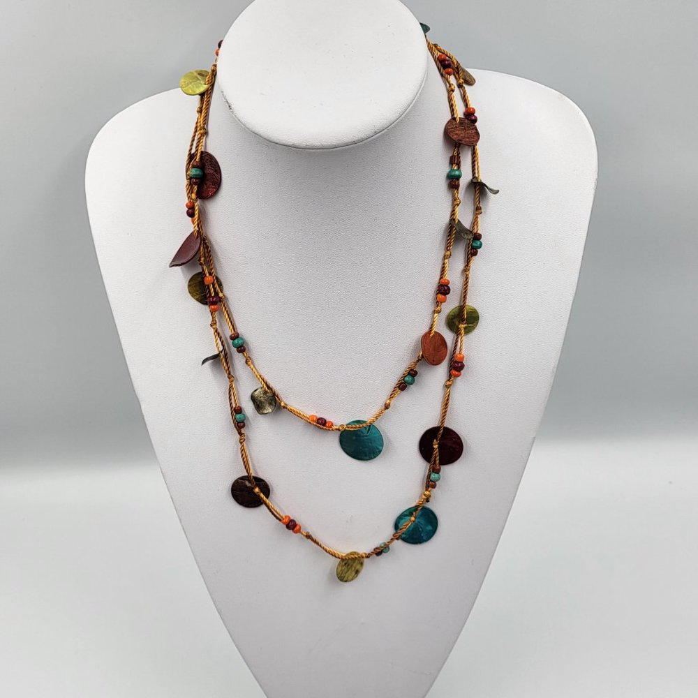 Multi-Coloured String and Shell Necklace - Picture 5 of 9